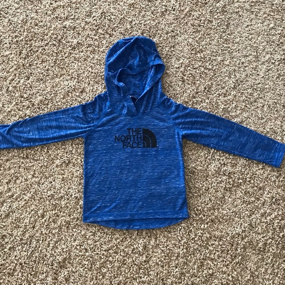 Boys North Face hoodie - Picture 1 of 3